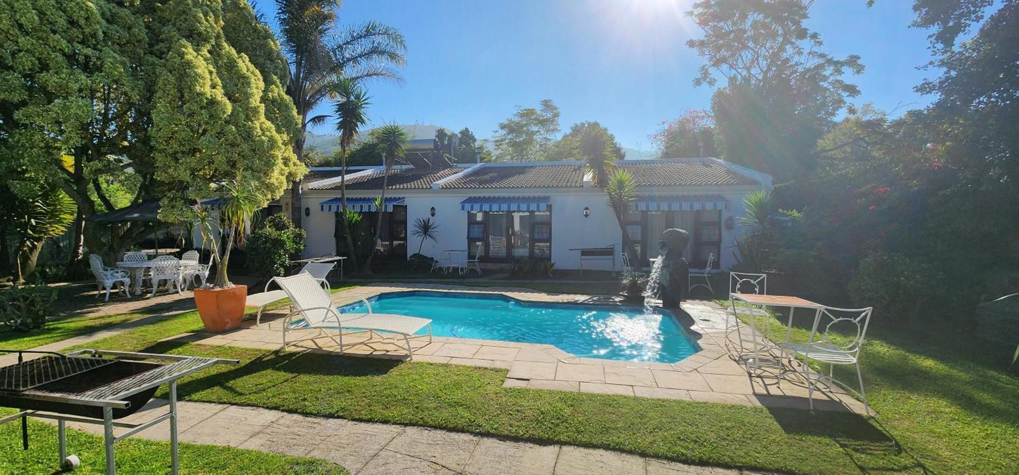 B My Guest Hotel Knysna Exterior photo